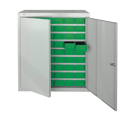 Schrank mit 54 PVC-Fächer